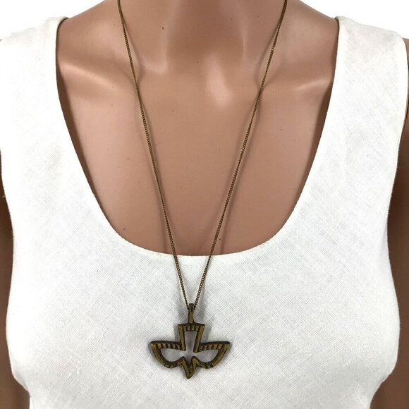 Holy Spirit Dove Pendant Necklace Brass Gold Tone 24 Inch Length - Picture 1 of 2